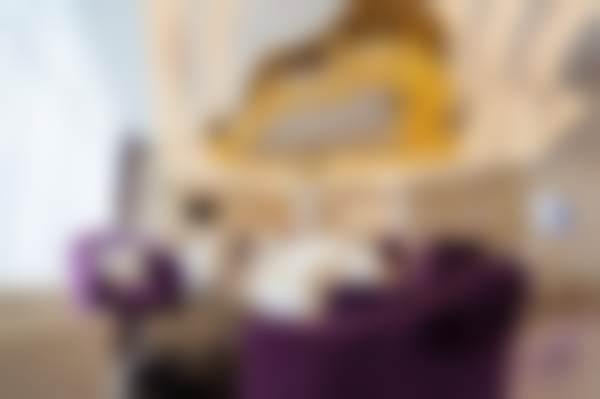 武汉美莱医疗美容医院初眼、眼修复项目仅需8000元，效果自然恢复快还减龄 