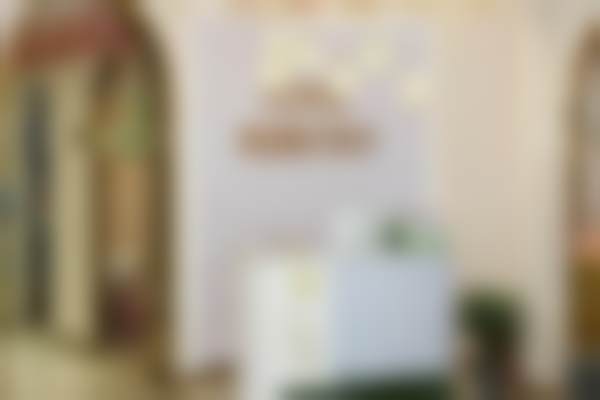 八、武汉洪山月目医疗美容门诊部预约方式