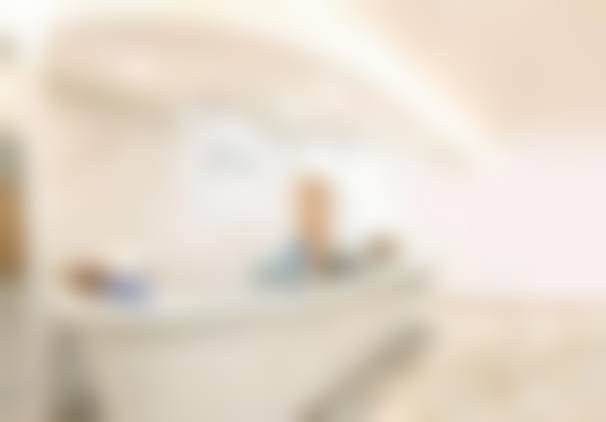 广东韩妃医疗美容医院李光琴擅长项目，涵盖眼鼻整形与面部年轻化手术 