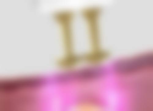 二、影响做眼袋修复时间的因素