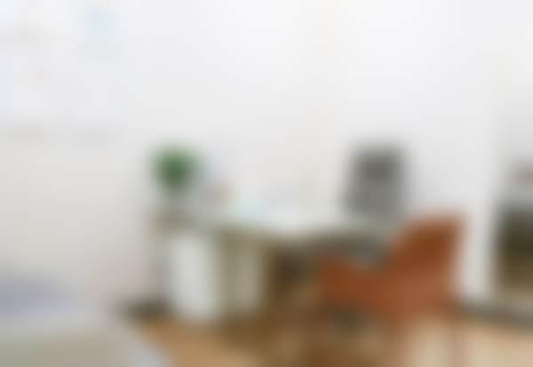 北京禾美嘉医疗美容门诊部贺天遥医生自体脂肪丰臀68000元，塑造圆润挺翘美臀