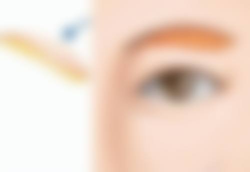 二、隆胸手术陪同人员的选择