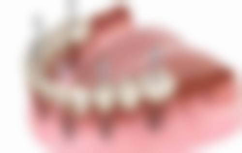 医院资质与实力:正规可靠的专精口腔机构
