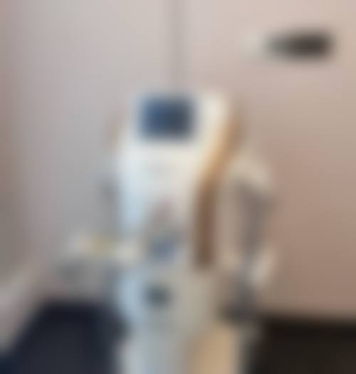 精良设备与无菌环境:精细诊疗的硬件支撑