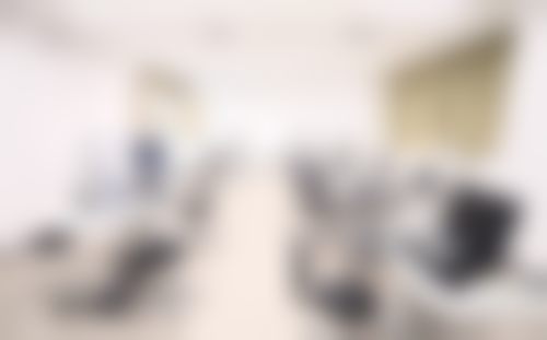 广州视百年眼科门诊部检查室