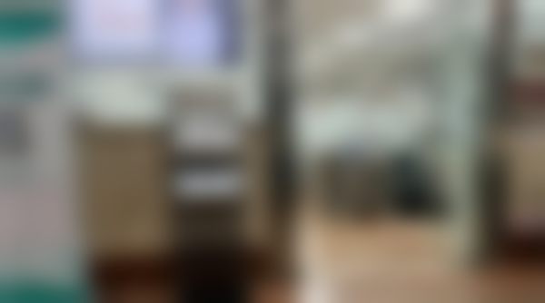 上清寺医科大学附属口腔医院上清寺医 科 大学附 属口腔医院治疗室